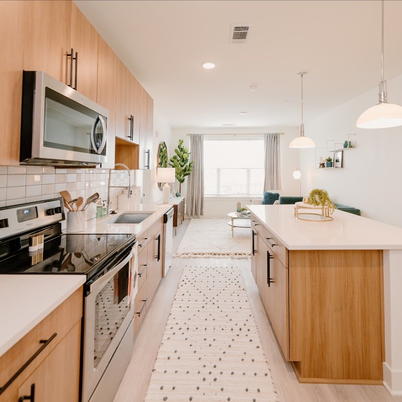 LC Apartments for Rent in Downtown Nashville, Tennessee