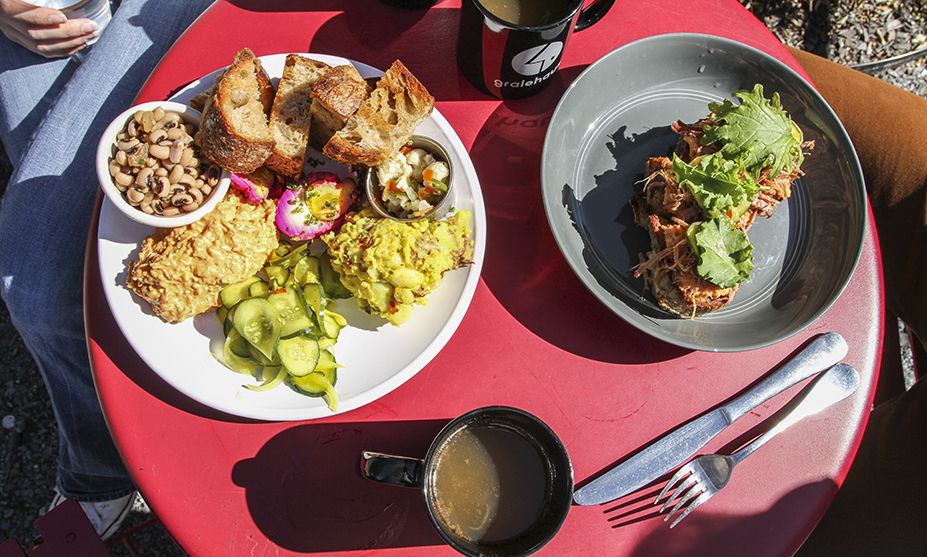 LC Lunching in Louisville Blog